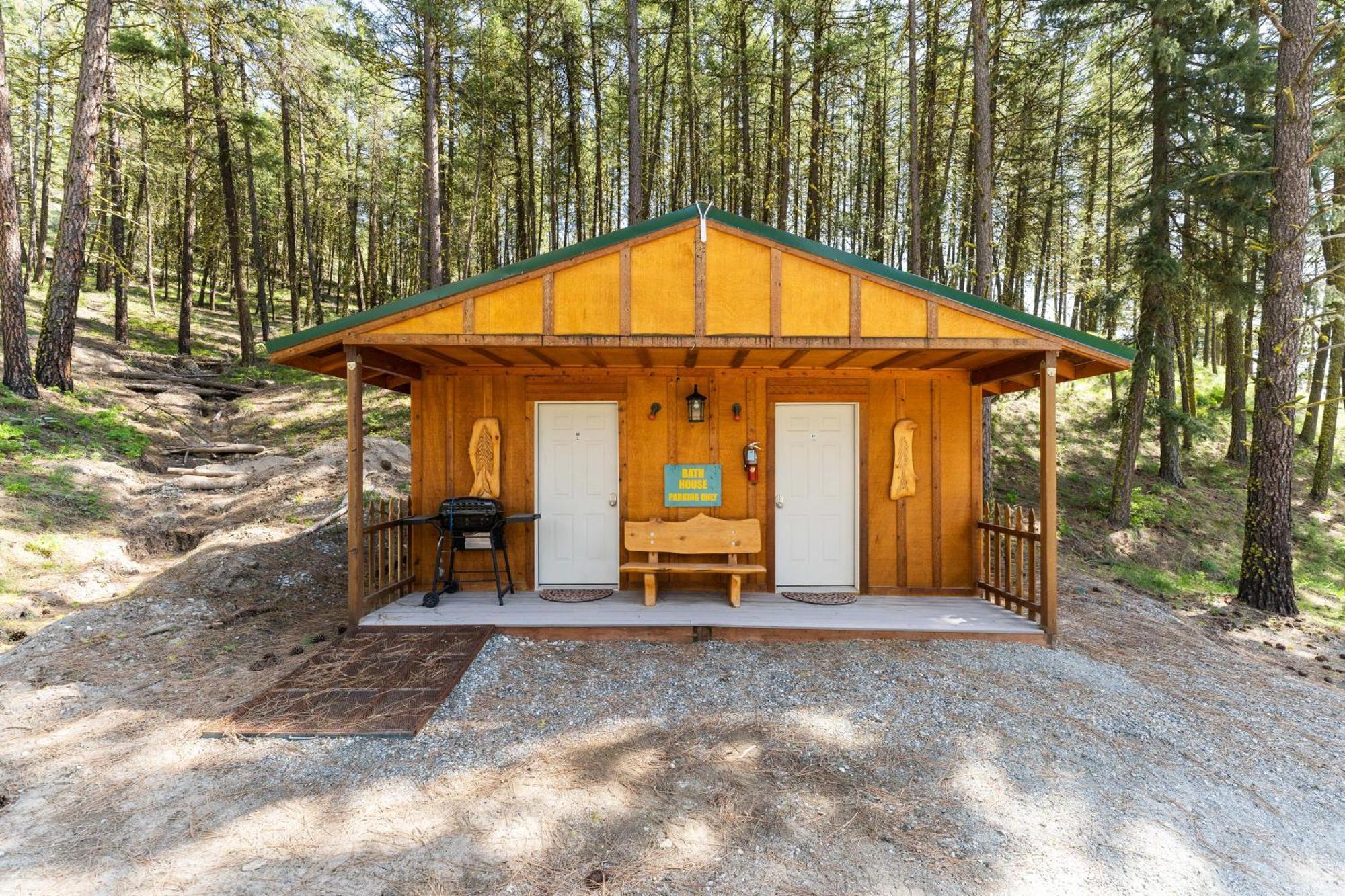Echo Valley Resort + Cabins Manson Esterno foto