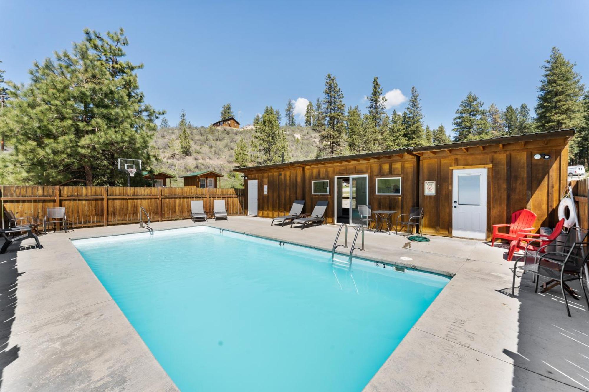 Echo Valley Resort + Cabins Manson Esterno foto