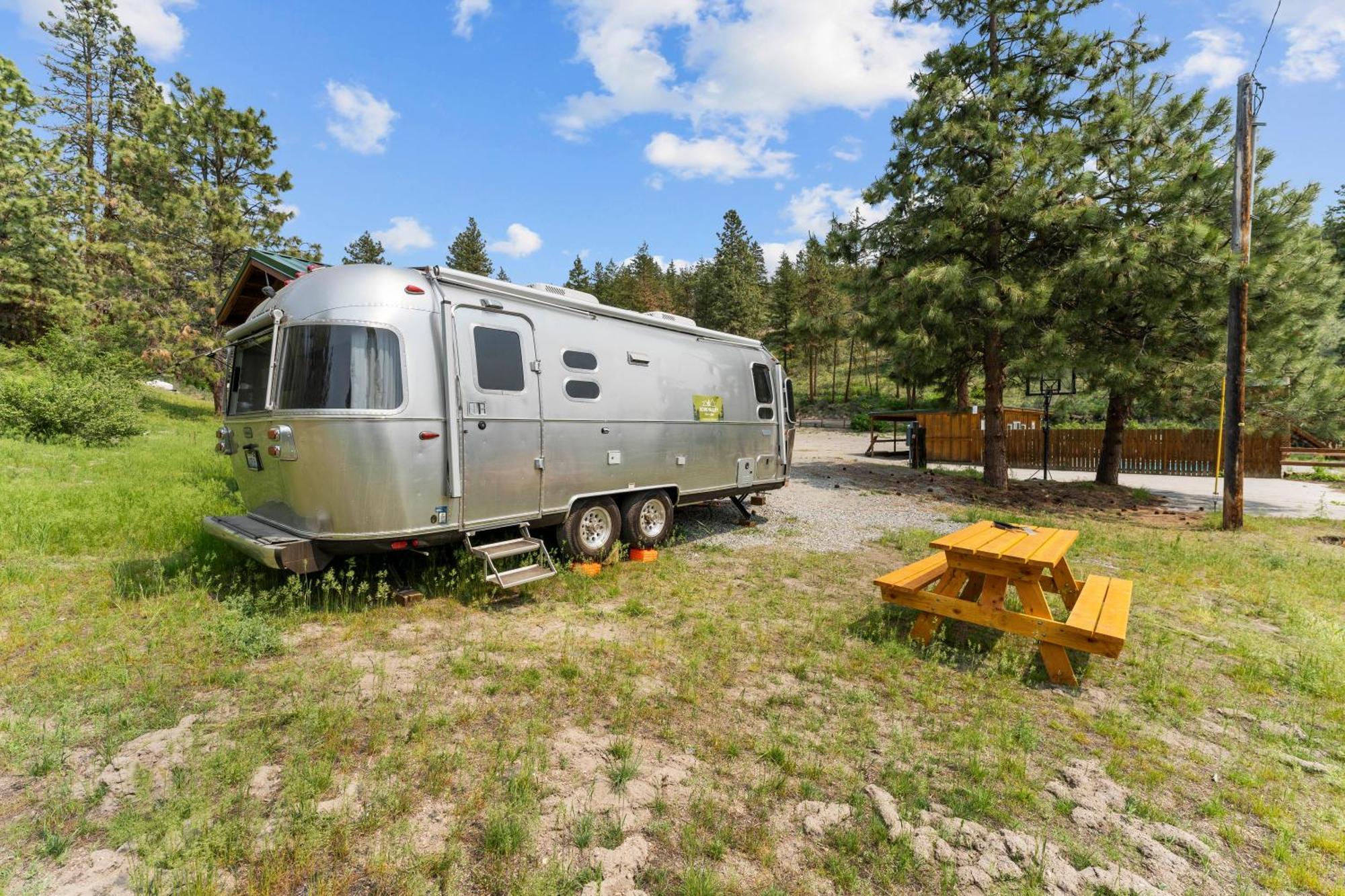 Echo Valley Resort + Cabins Manson Esterno foto